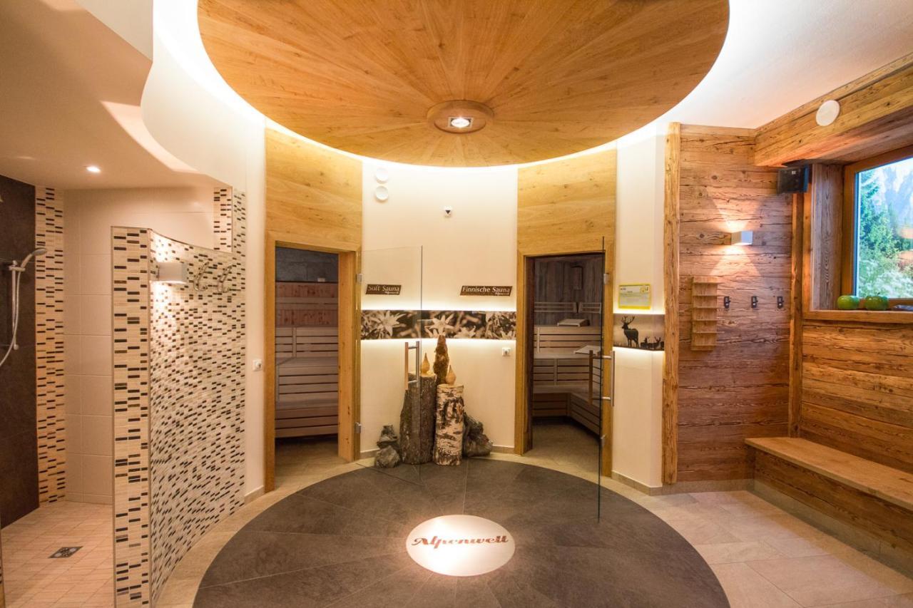 Hotel Alpenwelt Superior Φλαχάου Εξωτερικό φωτογραφία