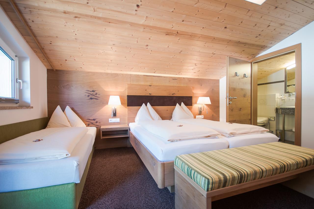 Hotel Alpenwelt Superior Φλαχάου Εξωτερικό φωτογραφία