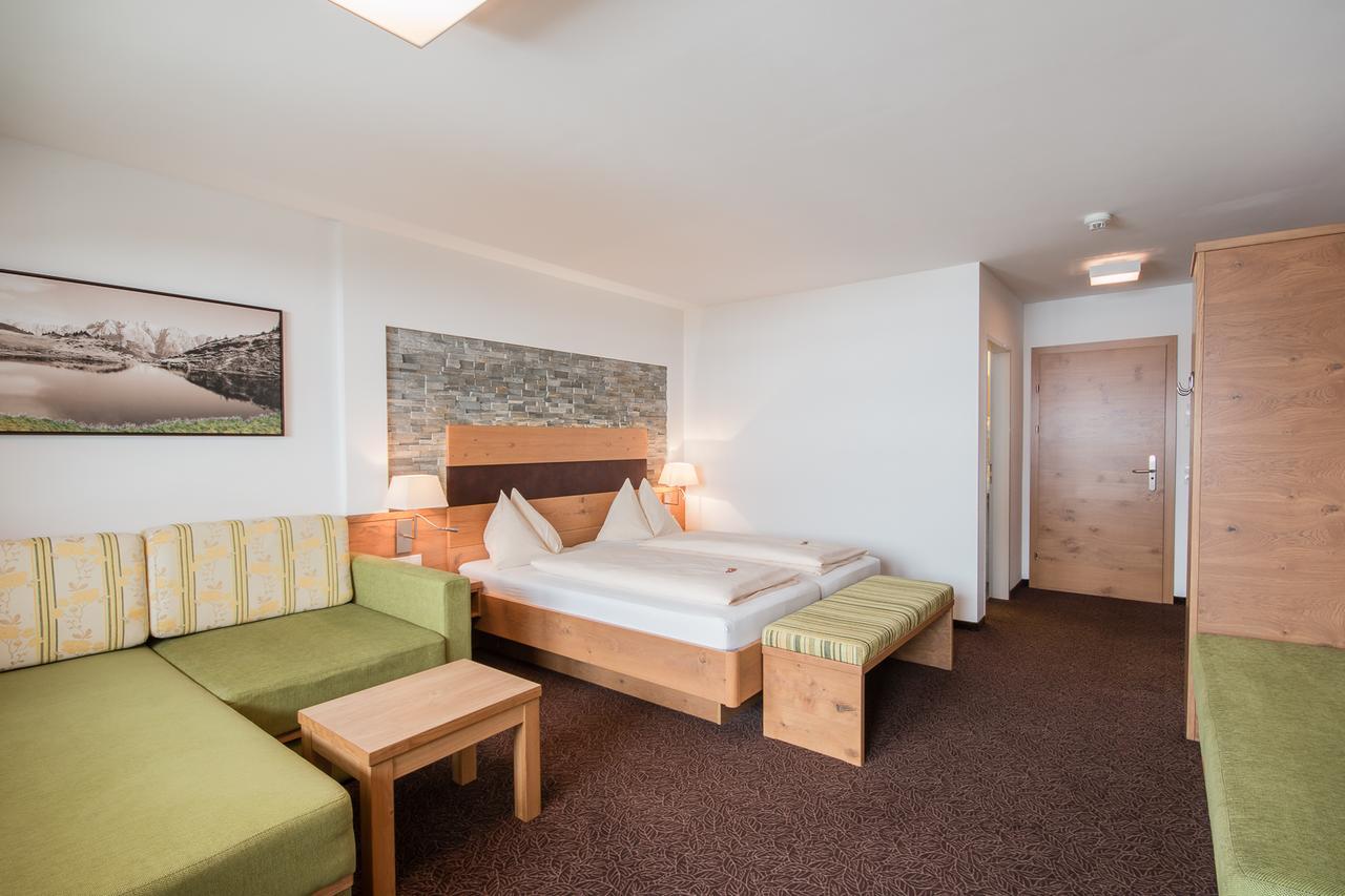 Hotel Alpenwelt Superior Φλαχάου Εξωτερικό φωτογραφία